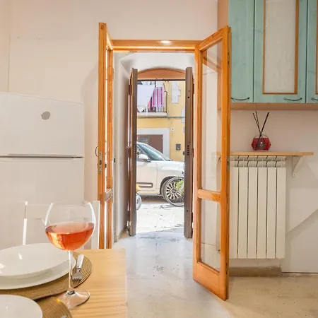 St Nicholas Exclusive Palace With Sea View Terrace Apartment *